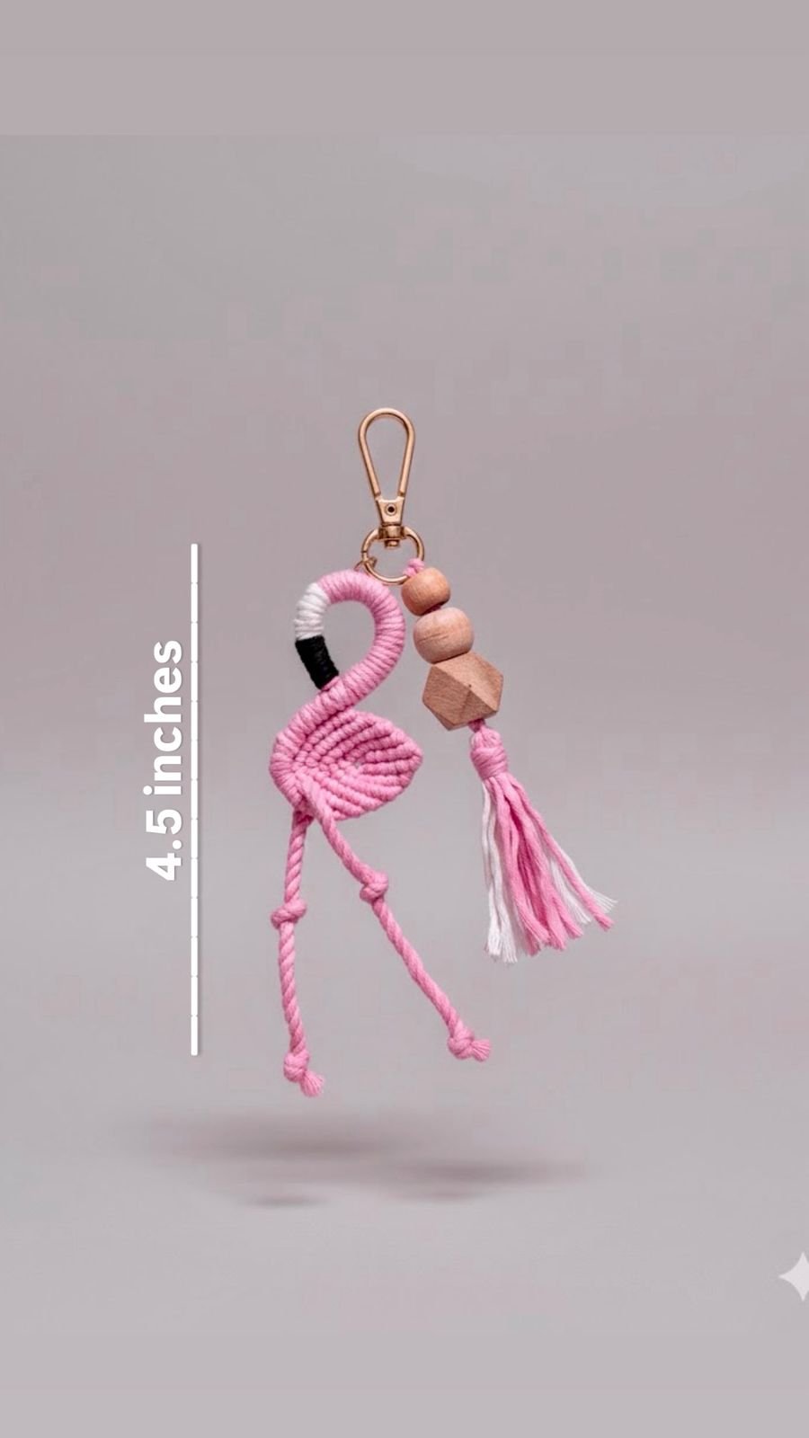 Cordraits_Akku Macramé Flamingo Charm – flamingo Bliss- Pack of 1 - Image 3